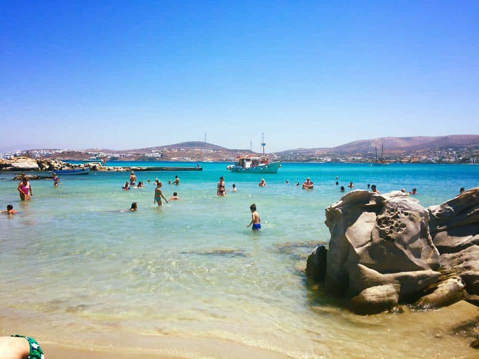 paros beach club<br />
