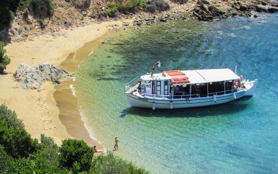 DAY TRIPS FROM PAROS