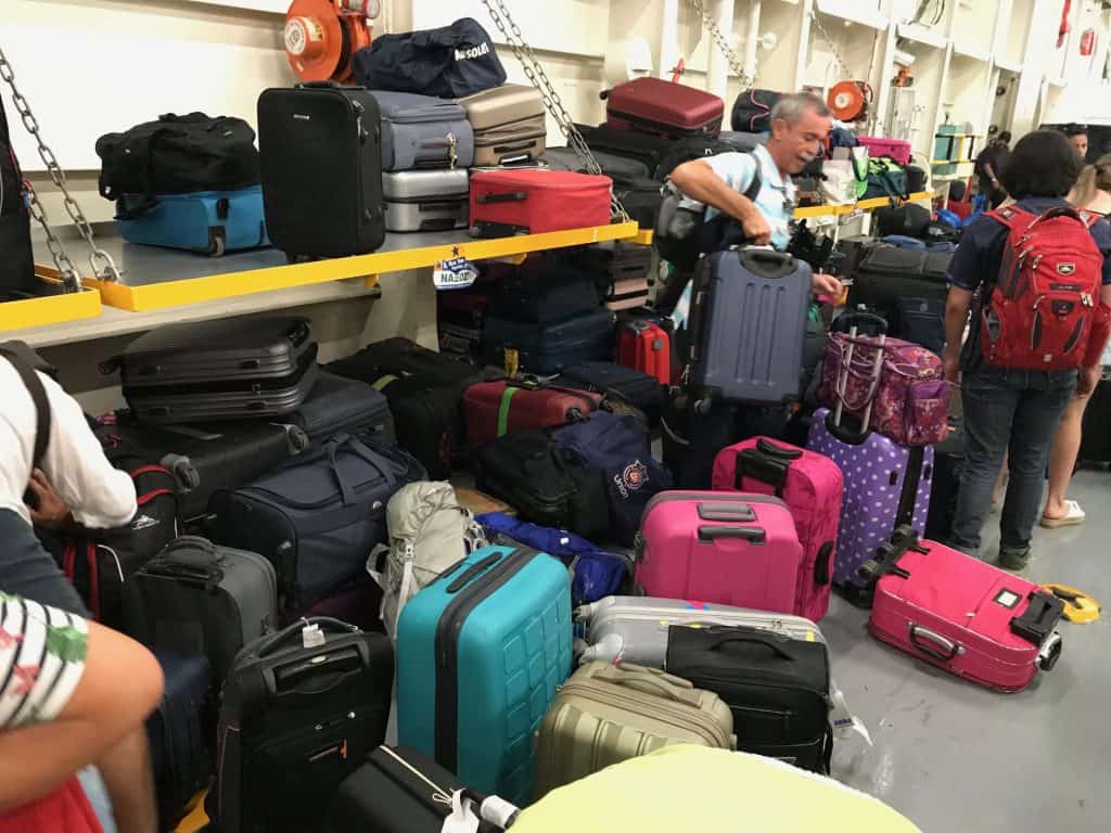 WHAT TO PACK FOR GREECE