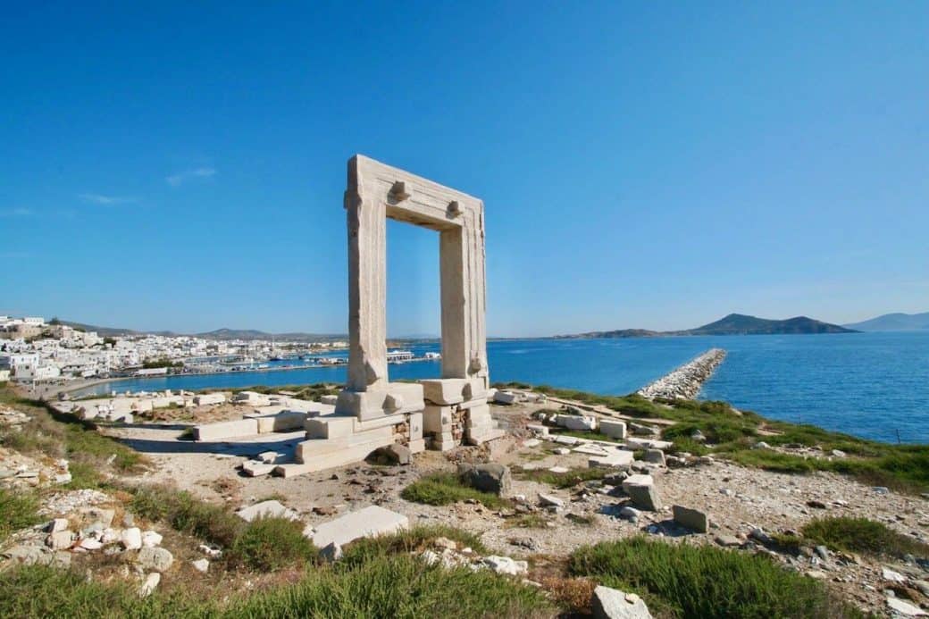 best greek islandsISLAND HOPPING IN THE CYCLADES