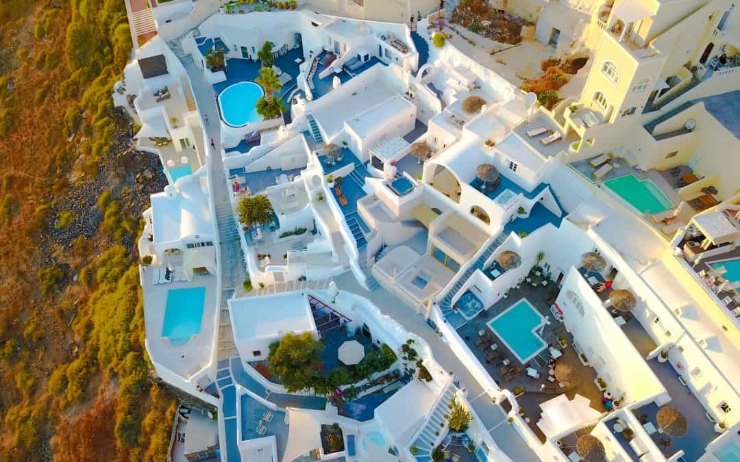 HOTELS OR AIRBNBS IN GREECE?