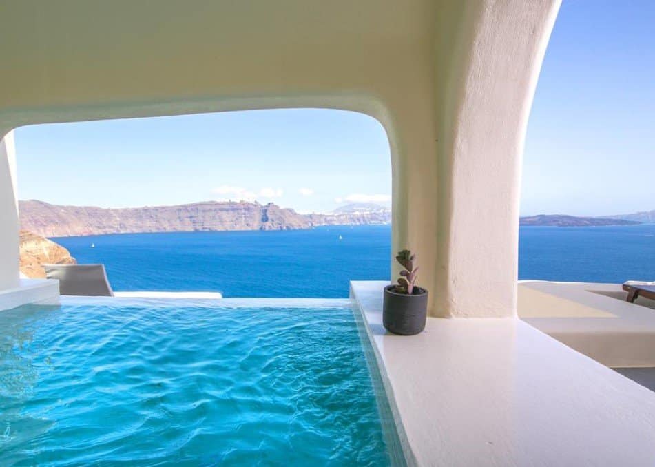 unique places to stay in greece