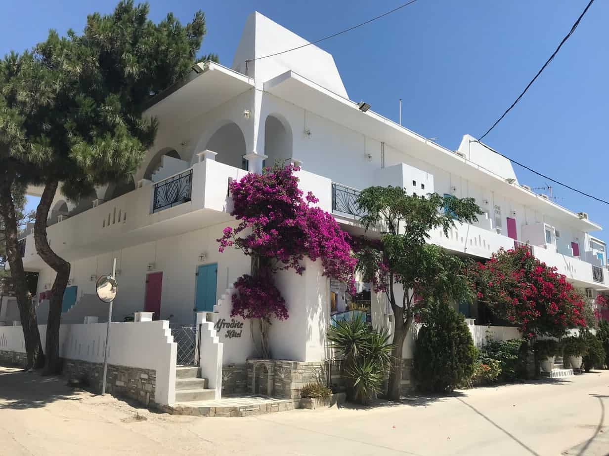 where to stay on paros