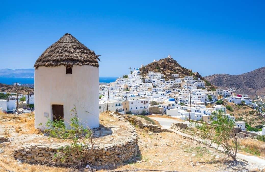 A COMPLETE GUIDE TO IOS ISLAND GREECE