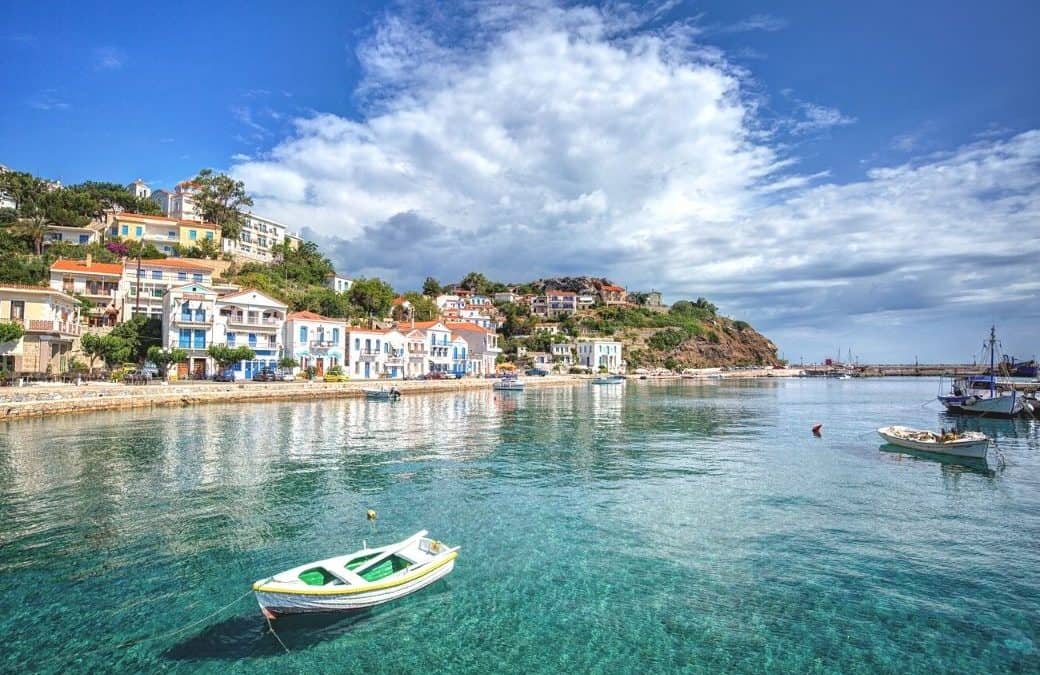 VISIT IKARIA – THE ISLAND OF MODERN DAY IMMORTALS