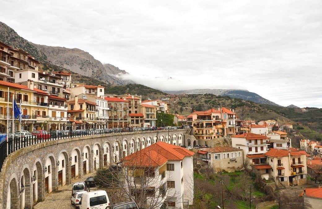 A COMPLETE GUIDE TO ARACHOVA GREECE