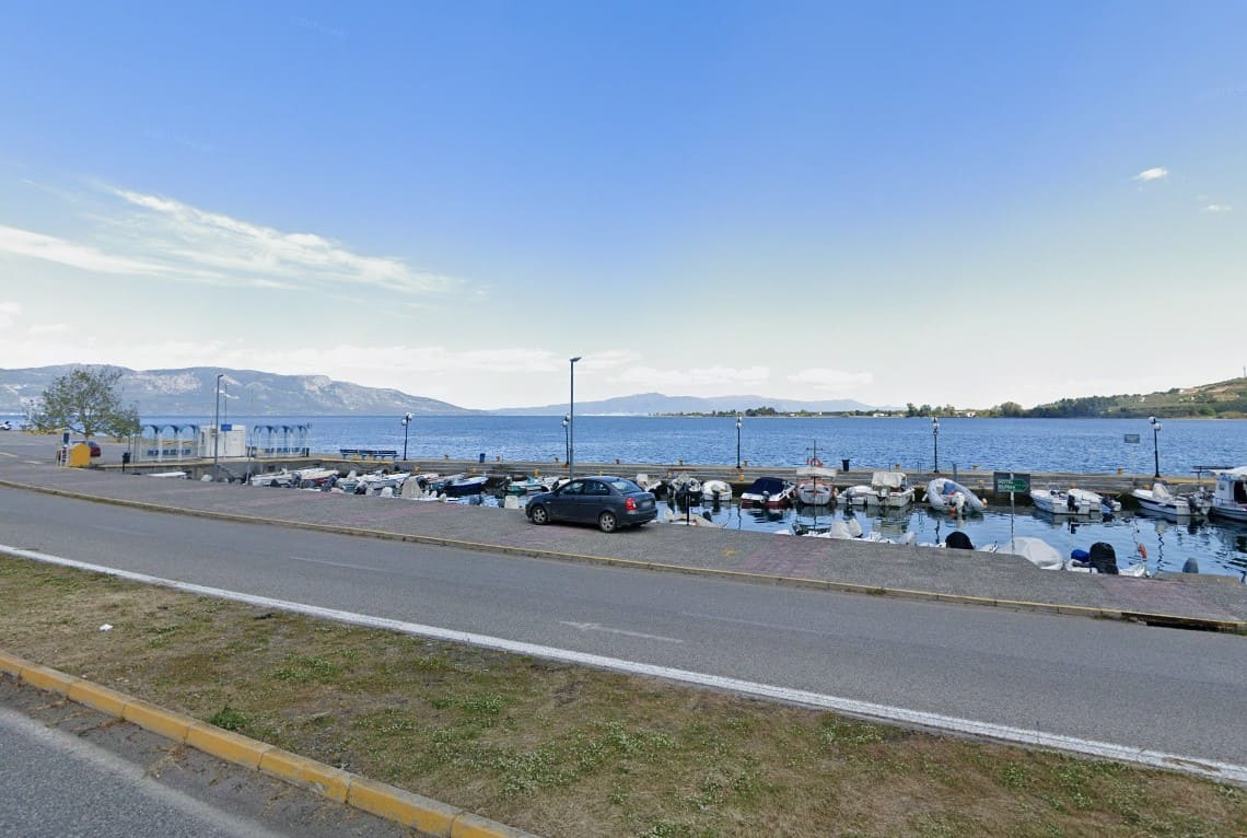 how to get to Skopelos