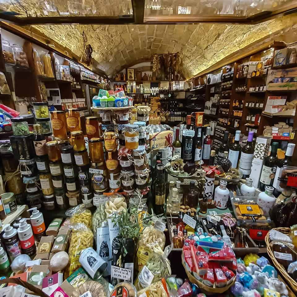 things to buy in Greece