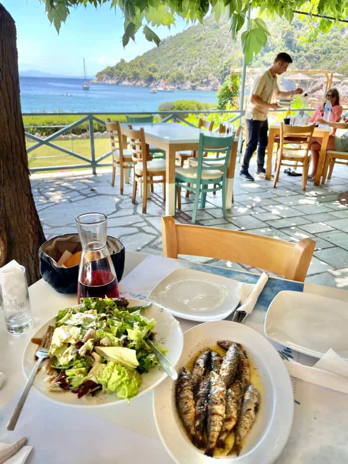 skopelos taverna