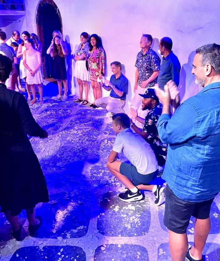 dinner in the sky athens lounge area