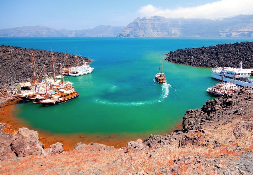 is santorini worth it