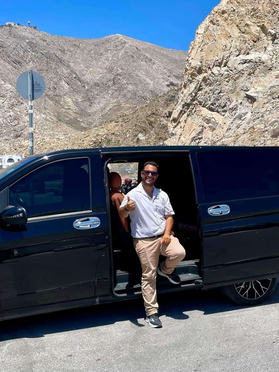 tours and transfers IN Santorini